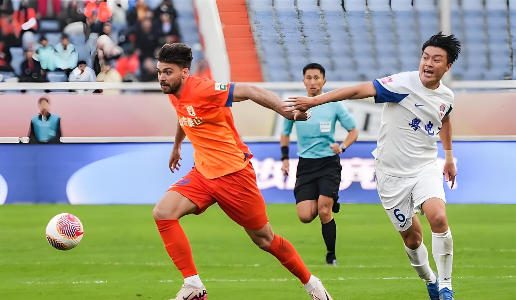 包含山东泰山今晨手感冰凉，志在意大利杯名次提升，更衣室稳定，资深球员宣示担当的词条盛世平台官方